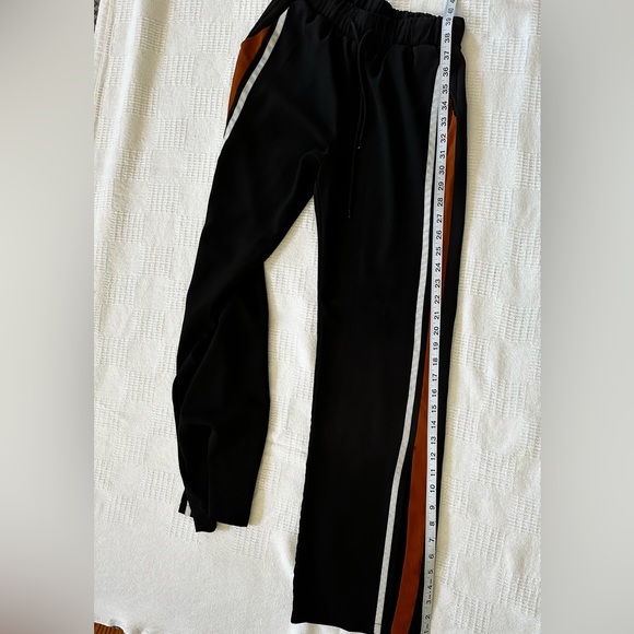 TILLY'S Sky and Sparrow Side Stripe Wide Leg Pants - Picture 6 of 7